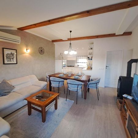 Apartman Lucia Posedarje Exteriör bild